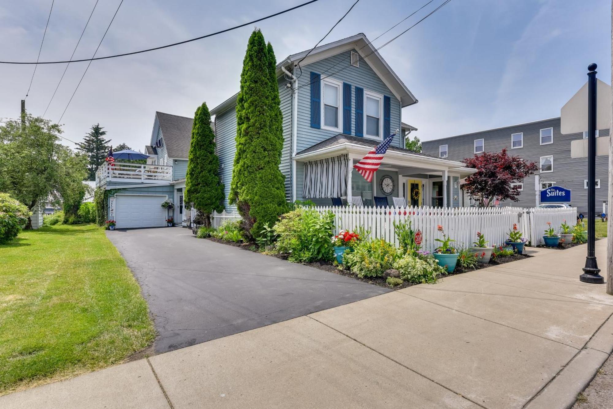 Vacation Home Rental Chautauqua Lake Bemus Point Exterior photo