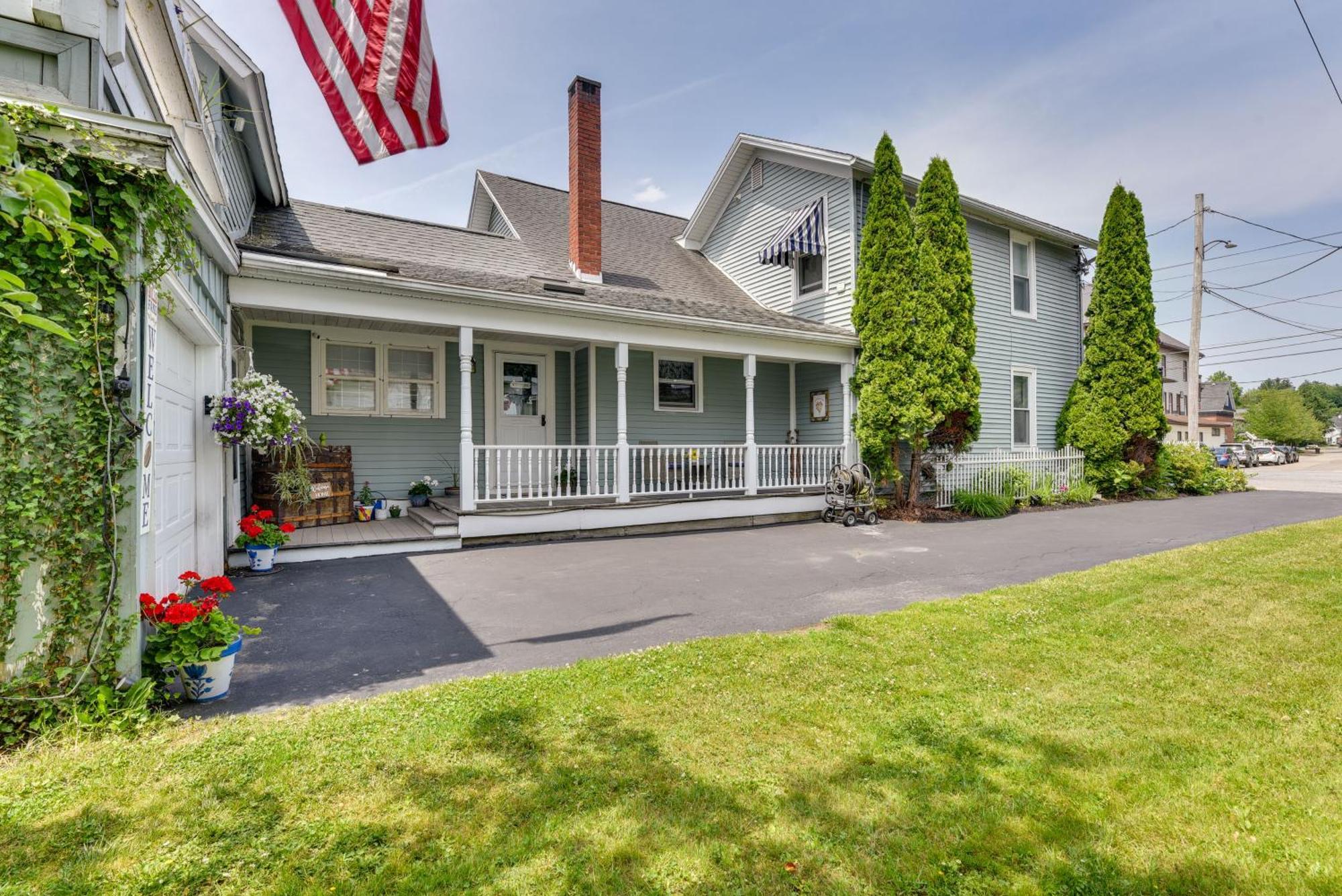 Vacation Home Rental Chautauqua Lake Bemus Point Exterior photo